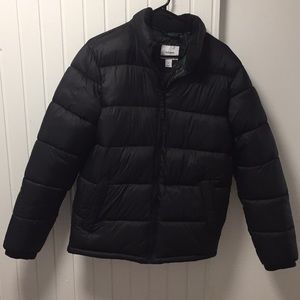 NWT black Old Navy puffer coat.